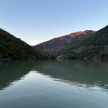 Bujtina Liqeni I Shkopetit キャンプ場