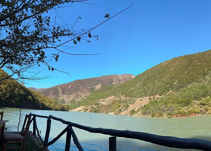 Bujtina Liqeni I Shkopetit Κάμπινγκ Madhesh