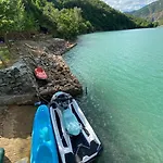 营地 Bujtina Liqeni I Shkopetit Madhesh