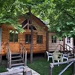 Bujtina Liqeni I Shkopetit 营地 Madhesh