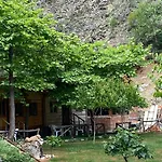 Bujtina Liqeni I Shkopetit Κάμπινγκ