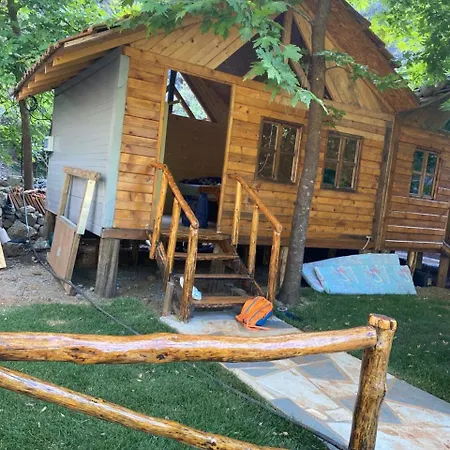 Bujtina Liqeni I Shkopetit Campingplatz *