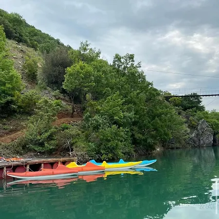 Campingplatz Bujtina Liqeni I Shkopetit