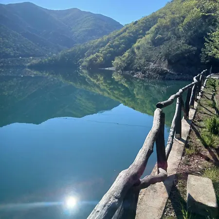 Bujtina Liqeni I Shkopetit