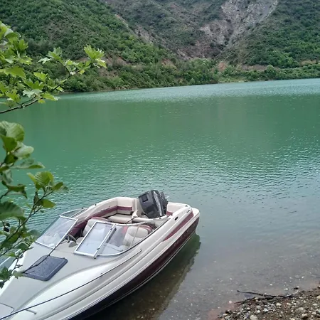 Bujtina Liqeni I Shkopetit Campingplatz *