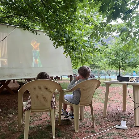 Campingplatz Bujtina Liqeni I Shkopetit Madhesh