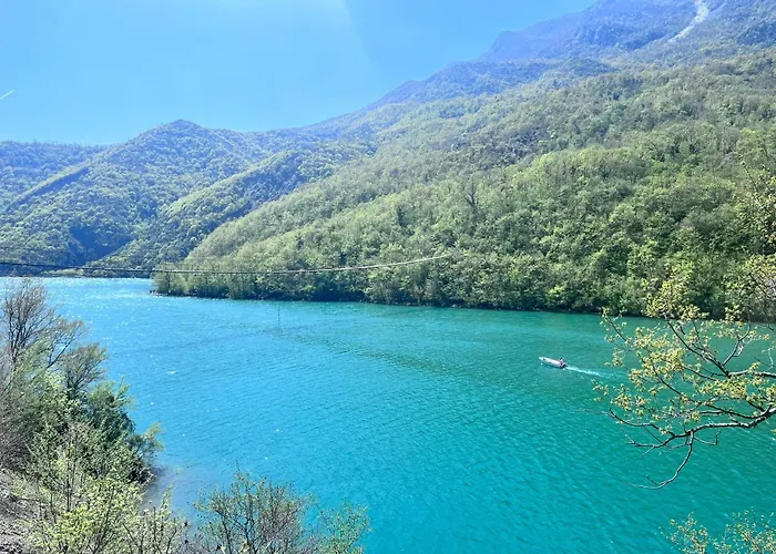 Bujtina Liqeni I Shkopetit Campingplatz *